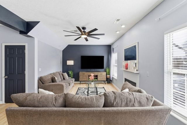 728 Burgess Avenue, Lexington, KY 40511