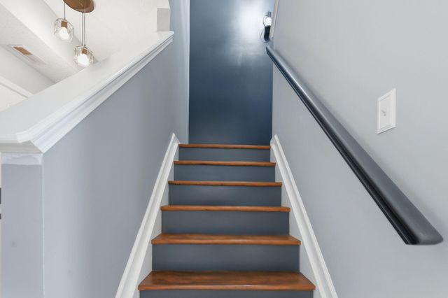 728 Burgess Avenue, Lexington, KY 40511