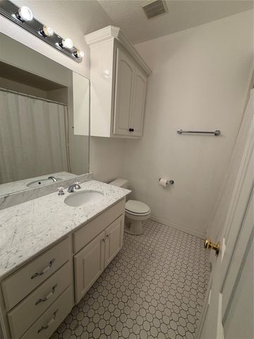 1710 Brooke Amber Circle, Deer Park, TX 77536