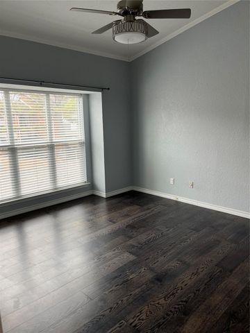 411 Pebble Way 247, Arlington, TX 76006