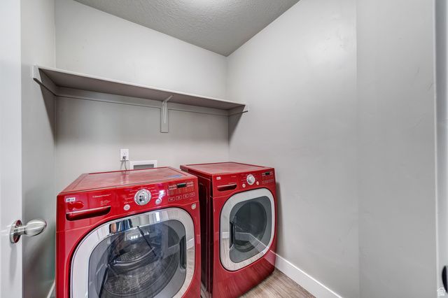 8052 N ROCK CREEK COVE LN, Eagle Mountain, UT 84005