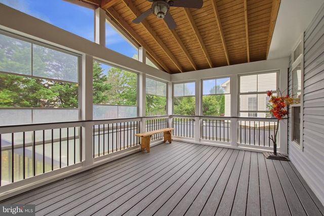 6671 CLARKES MEADOW DR, Bealeton, VA 22712