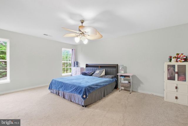 6671 CLARKES MEADOW DR, Bealeton, VA 22712