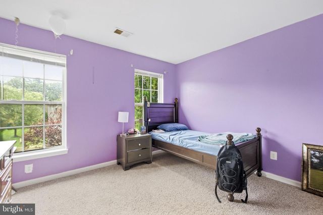 6671 CLARKES MEADOW DR, Bealeton, VA 22712