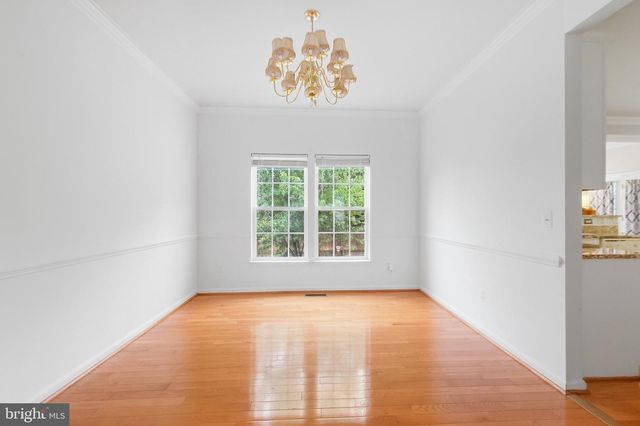 6671 CLARKES MEADOW DR, Bealeton, VA 22712
