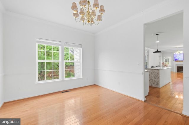 6671 CLARKES MEADOW DR, Bealeton, VA 22712