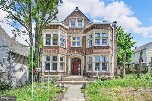 231 2ND ST, Coaldale, PA 18218