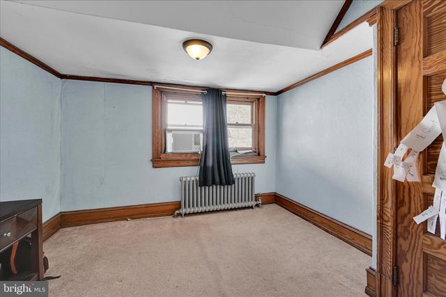 231 2ND ST, Coaldale, PA 18218