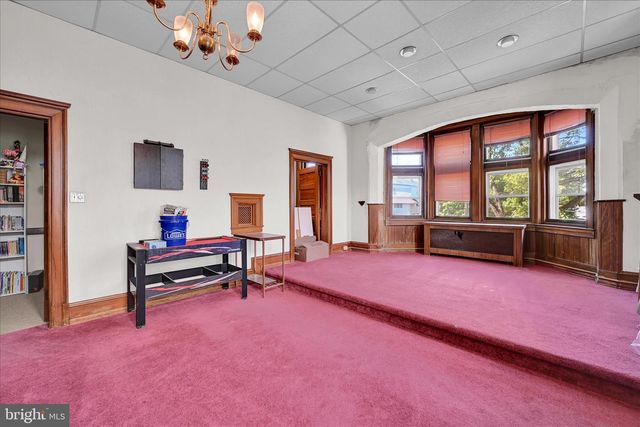 231 2ND ST, Coaldale, PA 18218