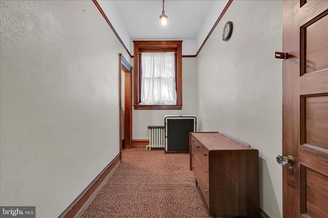 231 2ND ST, Coaldale, PA 18218