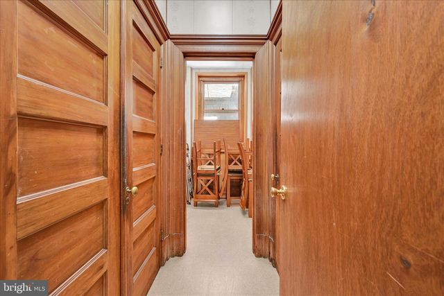 231 2ND ST, Coaldale, PA 18218