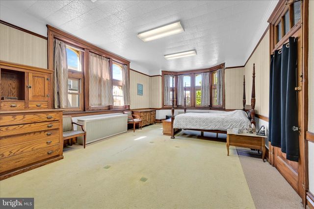 231 2ND ST, Coaldale, PA 18218
