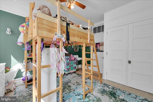 231 2ND ST, Coaldale, PA 18218