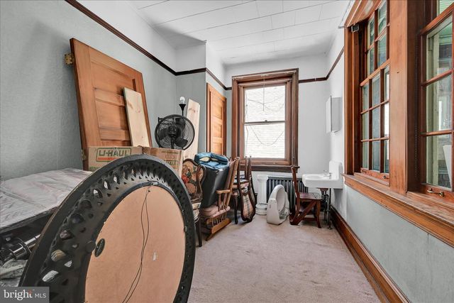 231 2ND ST, Coaldale, PA 18218