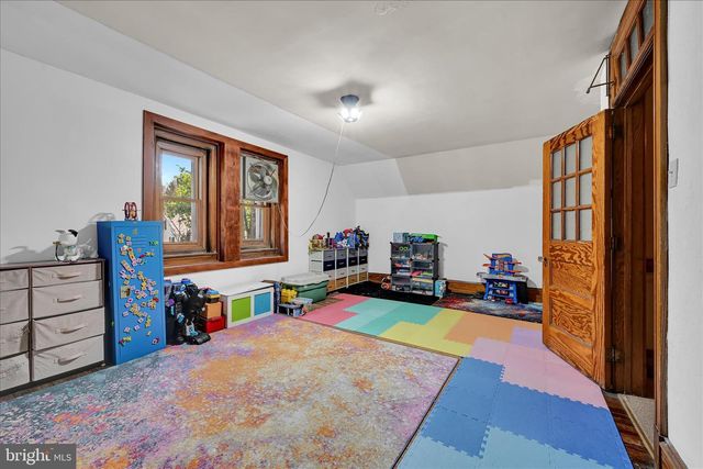 231 2ND ST, Coaldale, PA 18218