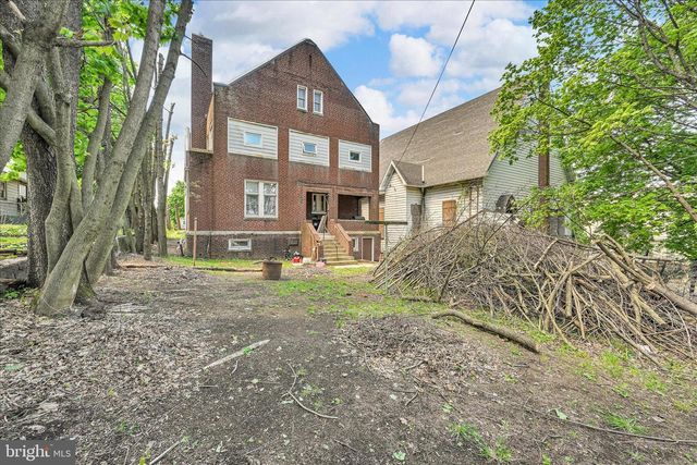 231 2ND ST, Coaldale, PA 18218
