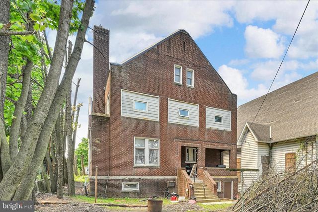 231 2ND ST, Coaldale, PA 18218