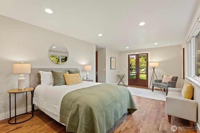 9712 50th Avenue SW, Seattle, WA 98136