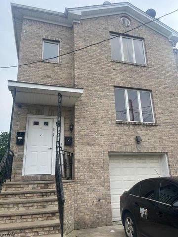 12 Cliff Hill Pl, Newark City, NJ 07106