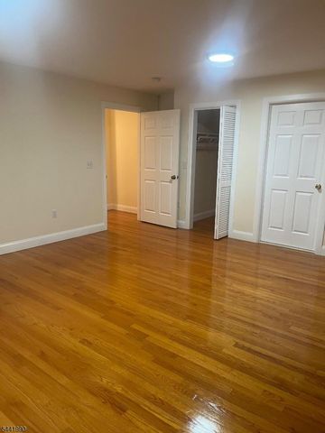 12 Cliff Hill Pl, Newark City, NJ 07106