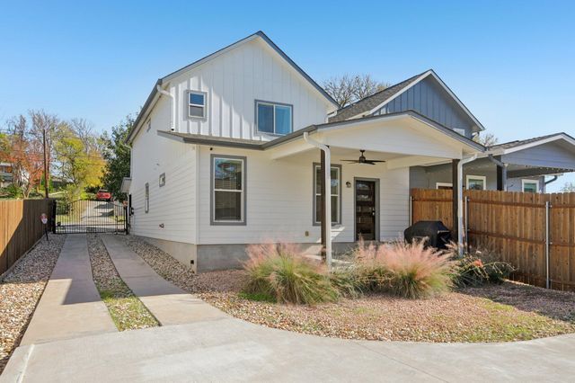 1206 Deloney ST B, Austin, TX 78721