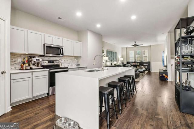 6253 Rockaway Road, Atlanta, GA 30349