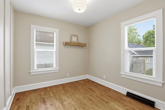 519 W SUMMER STREET, Appleton, WI 54911