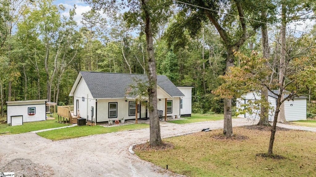 8 Windover Lane, Fountain Inn, SC 29644