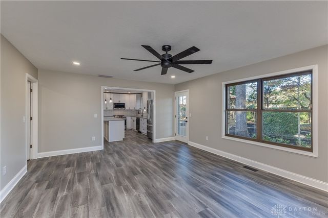 1013 Arapaho Trail, Tipp City, OH 45371