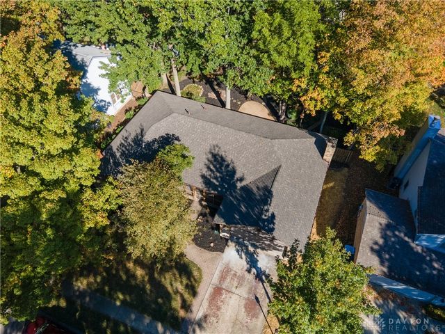 1013 Arapaho Trail, Tipp City, OH 45371