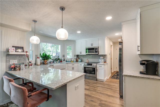 2705 Calais Drive, Stow, OH 44224