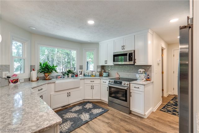 2705 Calais Drive, Stow, OH 44224