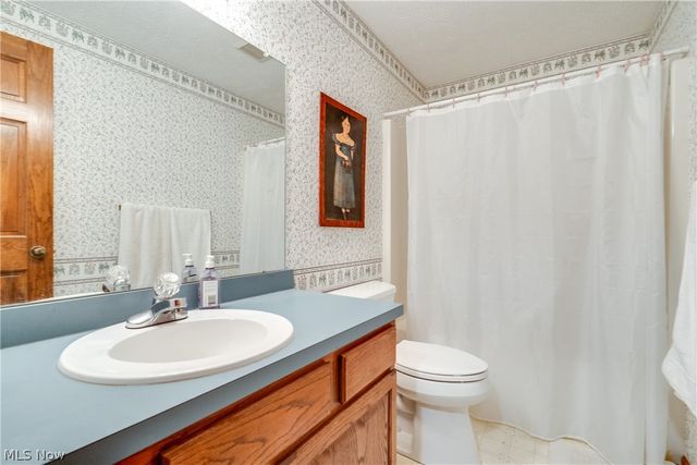 2705 Calais Drive, Stow, OH 44224