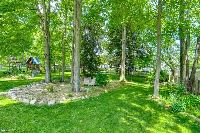 2705 Calais Drive, Stow, OH 44224