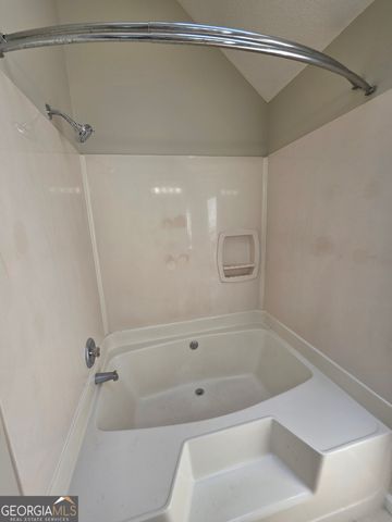 602 N Fairfield Drive, Peachtree City, GA 30269