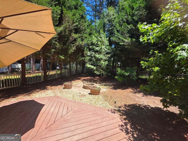 602 N Fairfield Drive, Peachtree City, GA 30269