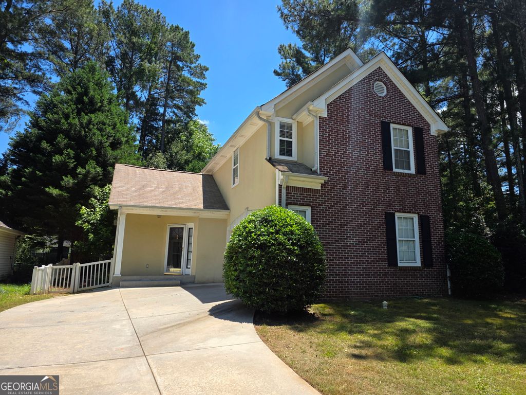 602 N Fairfield Drive, Peachtree City, GA 30269