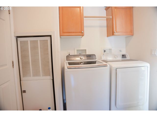 221 Nw Blair St 27, Sheridan, OR 97378