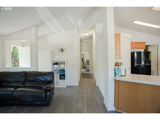 221 Nw Blair St 27, Sheridan, OR 97378