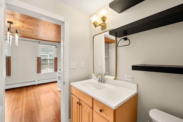 319 Lafayette Street 1, Salem, MA 01970