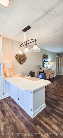 1614 Sherwood Road, Eufaula, OK 74432