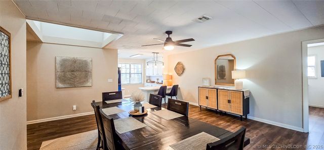 1614 Sherwood Road, Eufaula, OK 74432