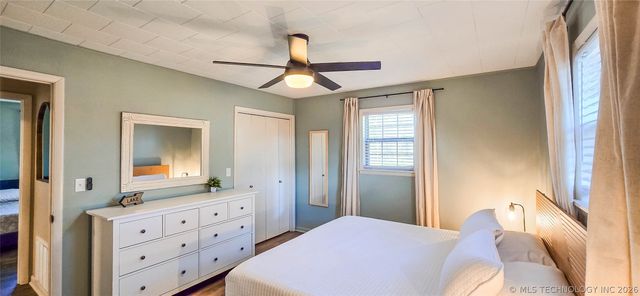 1614 Sherwood Road, Eufaula, OK 74432