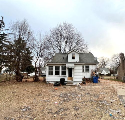 3168 Berkshire Avenue, Warren, MI 48091