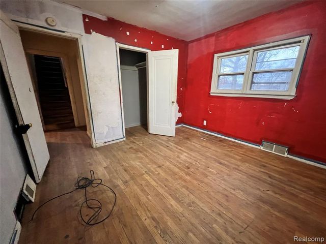 3168 Berkshire Avenue, Warren, MI 48091