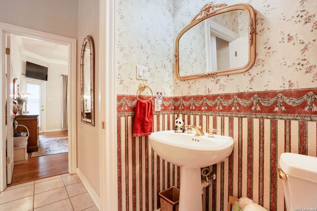 18230 Crystal Ridge Dr, San Antonio, TX 78259