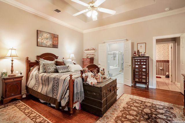 18230 Crystal Ridge Dr, San Antonio, TX 78259