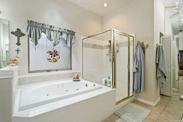 18230 Crystal Ridge Dr, San Antonio, TX 78259