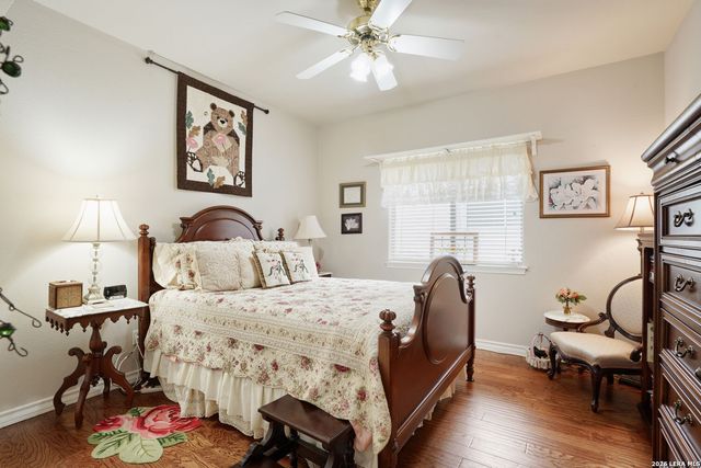 18230 Crystal Ridge Dr, San Antonio, TX 78259