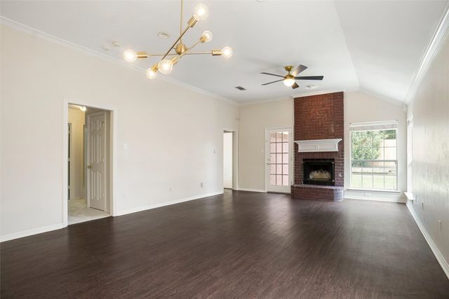 2233 Tiffany Glenn Court, Bedford, TX 76021